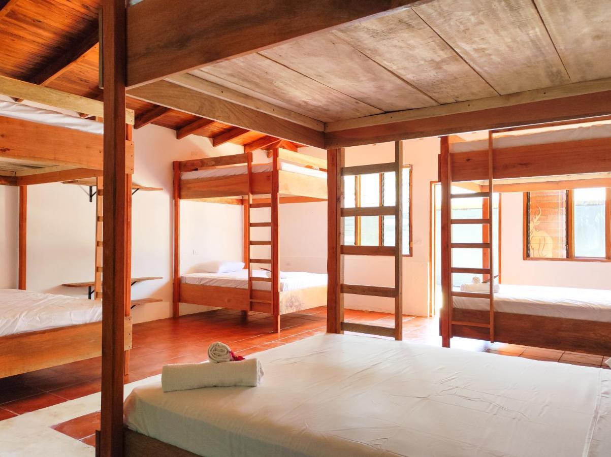 Ico Living Hostel Playa Santa Teresa  Exterior photo